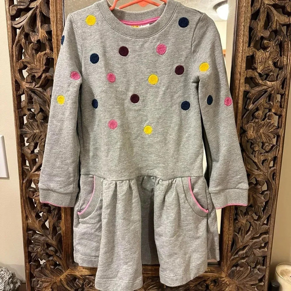 Mini Boden Other - Mini Boden girls sweater dress with pockets size 6-7 years in nwot condition